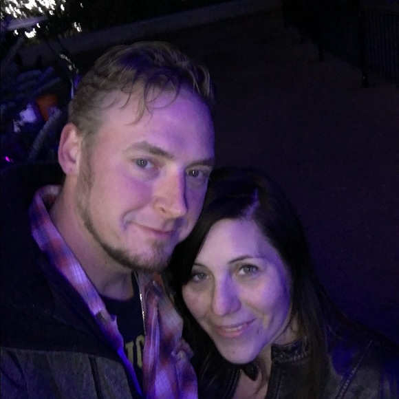 Meet your Posher, Jessica. - Picture 3 of 8